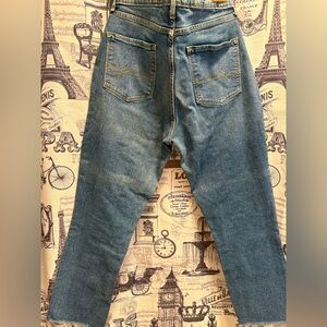 Straight leg jeans. Lightly worn, good condition.